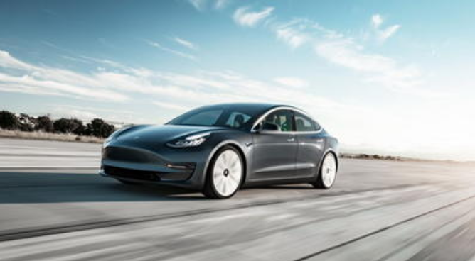 马斯克表示,将特斯拉私有化是不可能的