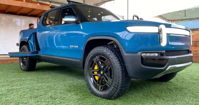 亚马逊支持的电动汽车制造商Rivian计划今年进行