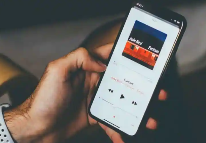 苹果公司在播客上将其“订阅”按钮切换为“关