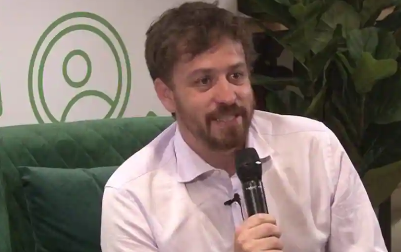 WhatsApp首席执行官称苹果不希望任何人使用Andro